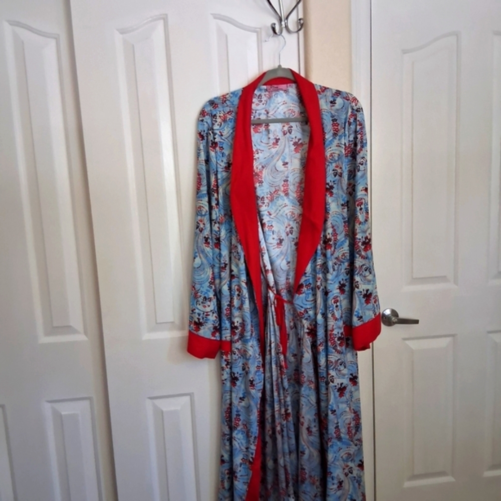 Fernando Sanchez Floral Robe - Picture 6 of 6